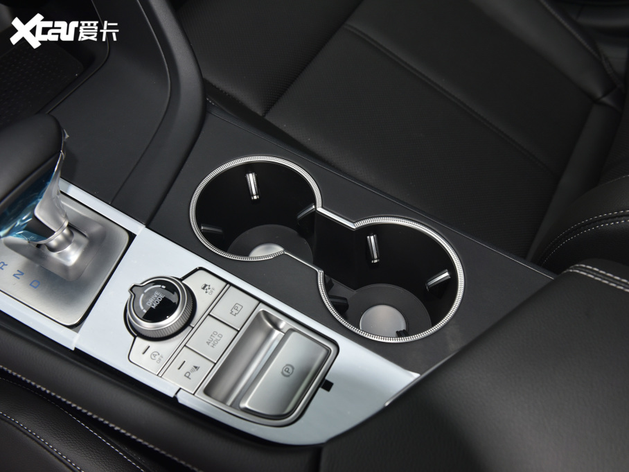 2021�����ِ˼G70 2.0T �����A��