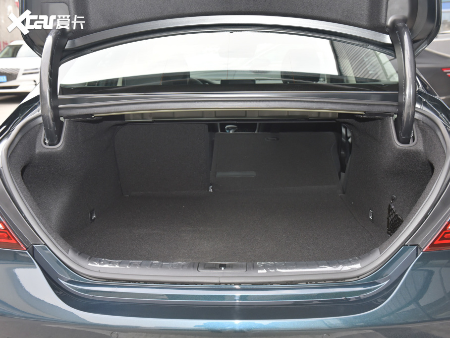 2021�����ِ˼G70 2.0T �����A��