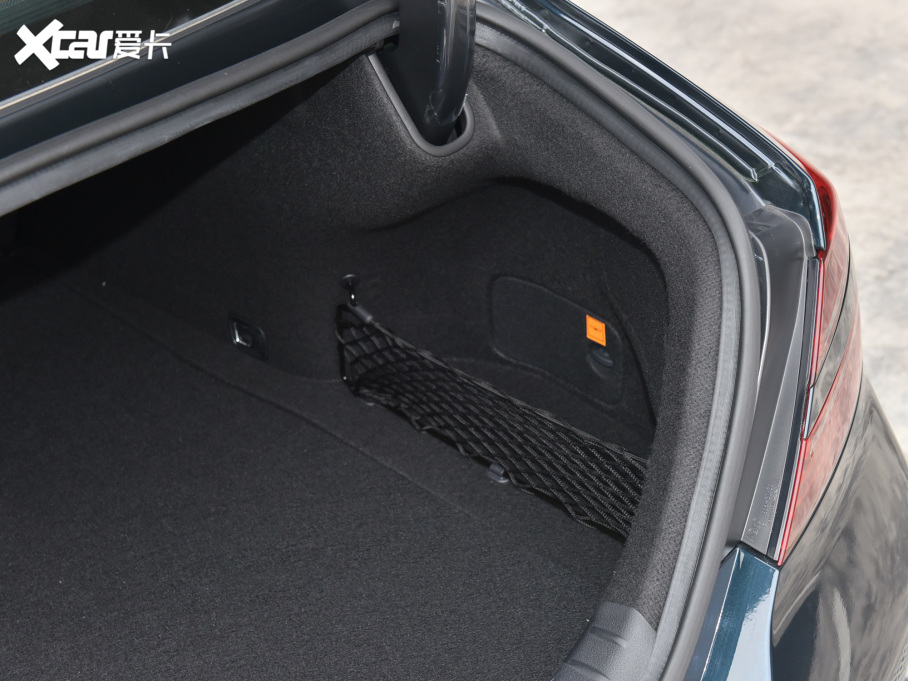 2021�����ِ˼G70 2.0T �����A��