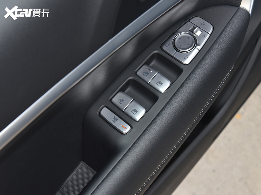 2021�����ِ˼G70 2.0T �����A��