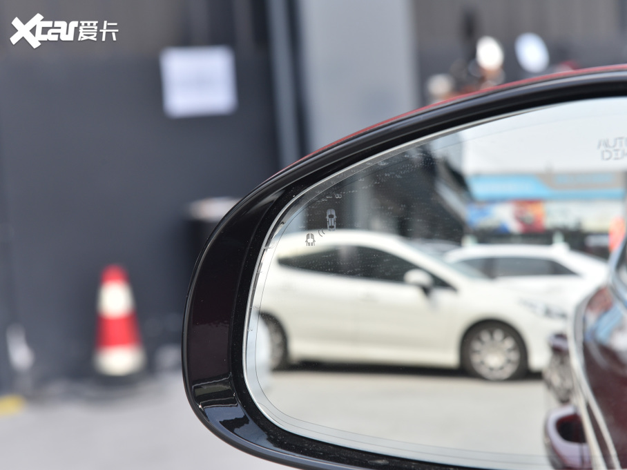 2021�����ِ˼G70 2.0T �����A��