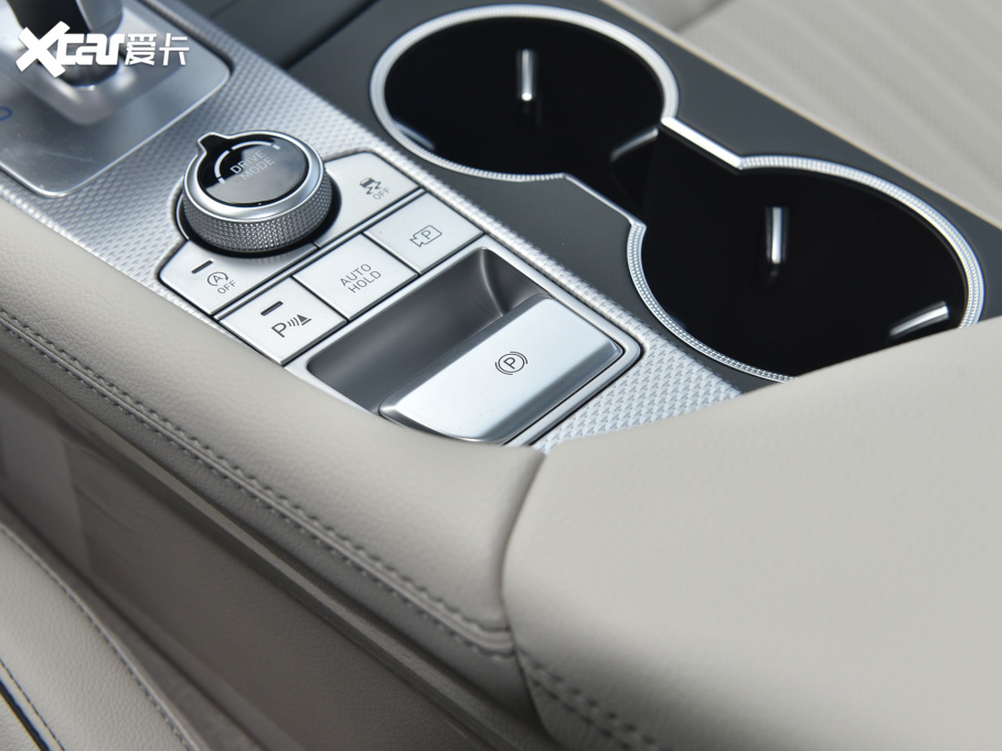 2021�����ِ˼G70 2.0T �����A��