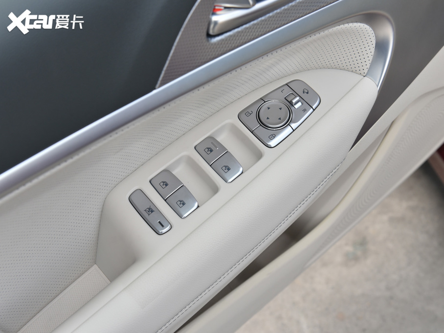 2021�����ِ˼G70 2.0T �����A��