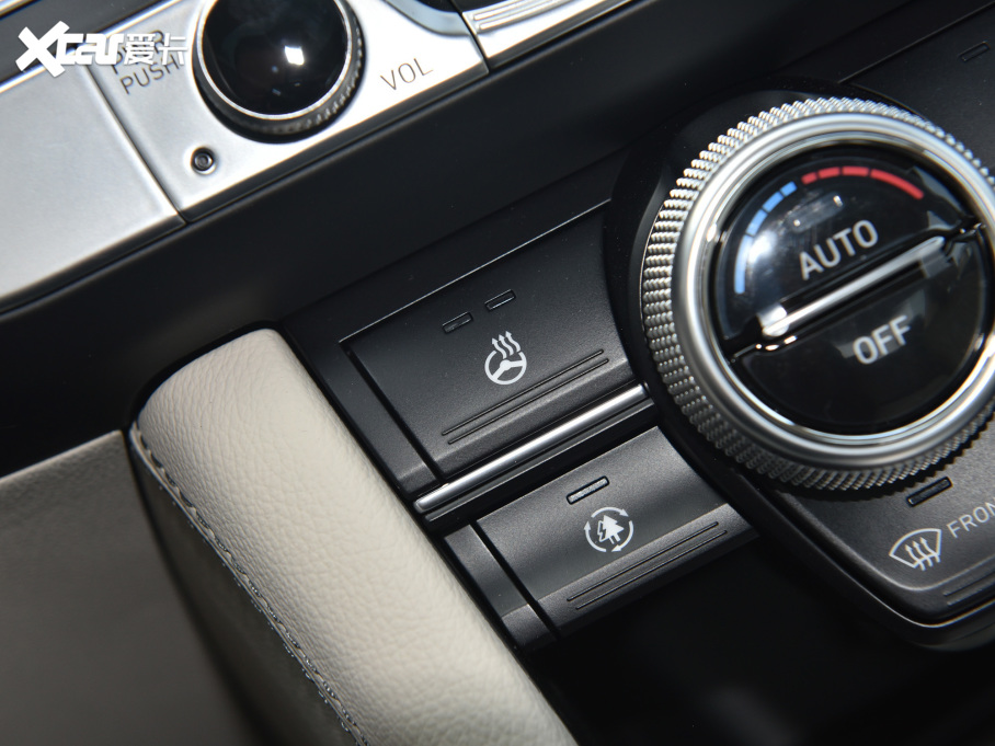 2021�����ِ˼G70 2.0T �����A��