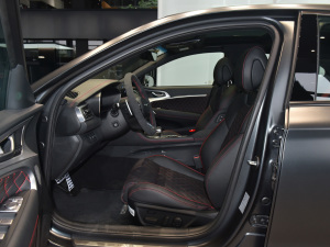 2021��2.0T Edition 1 �޶��� ǰ�ſ��g