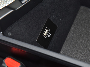 2021��2.0T Edition 1 �޶��� ���g����