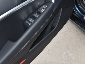 2021��2.0T ���(q��)���A�� ǰ�T������g