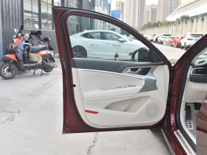 2021��2.0T ���(q��)���A�� �{�λ܇�T