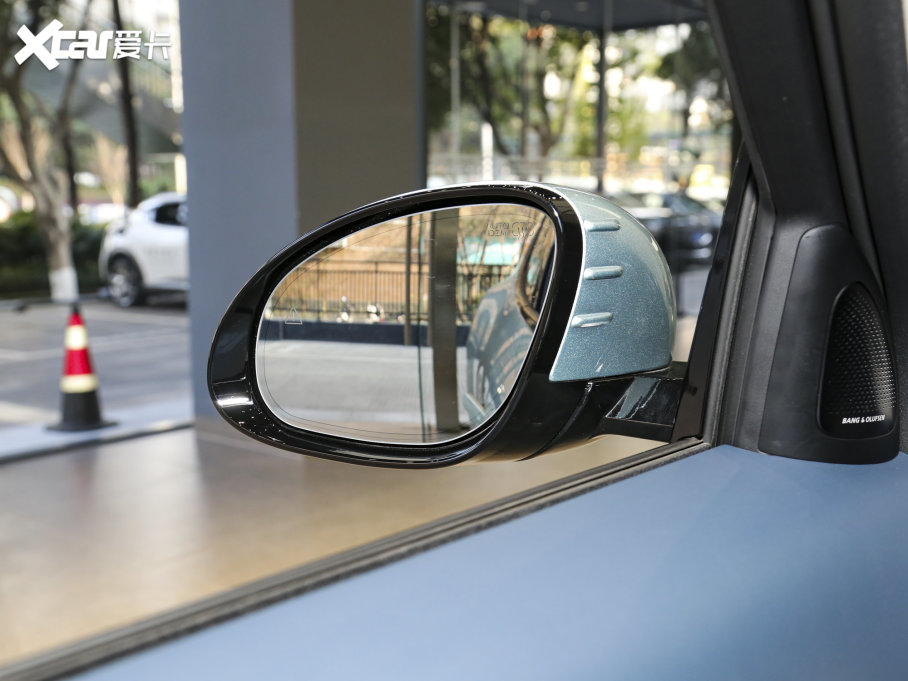 2023ِ˼GV60 p늙CŞ