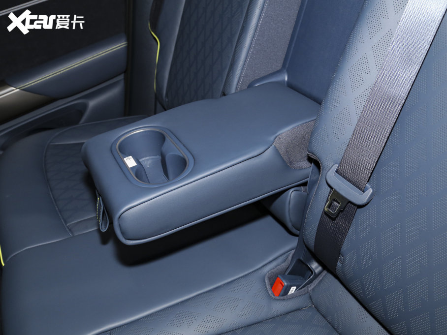 2023ِ˼GV60 p늙CŞ