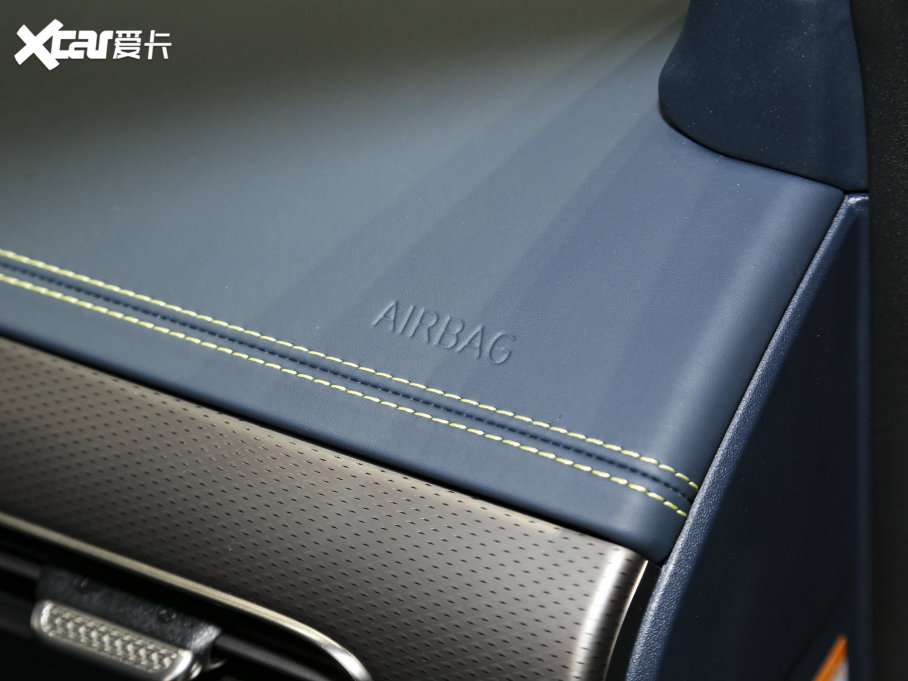 2023ِ˼GV60 p늙CŞ