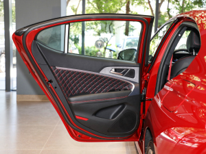 2023��2.0T �����Ş�� ���܇�T