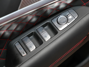 2023��2.0T �����Ş�� �п؅^