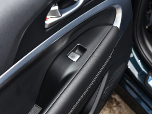 2023��2.0T �����A�� ����܇�����ƅ^