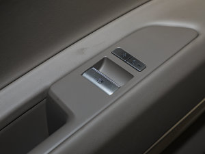 20232.5T (q)Ş 6 ܇ƅ^(q)