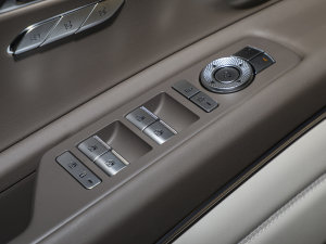 20232.5T (q)Ş 6 п؅^(q)