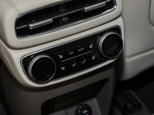 20232.5T (q)Ş 6 п؅^(q)