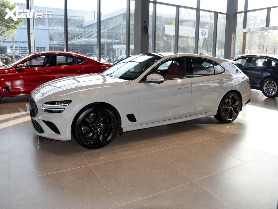 2024�����ِ˼G70 Shooting Brake 2.0T �����Ş��