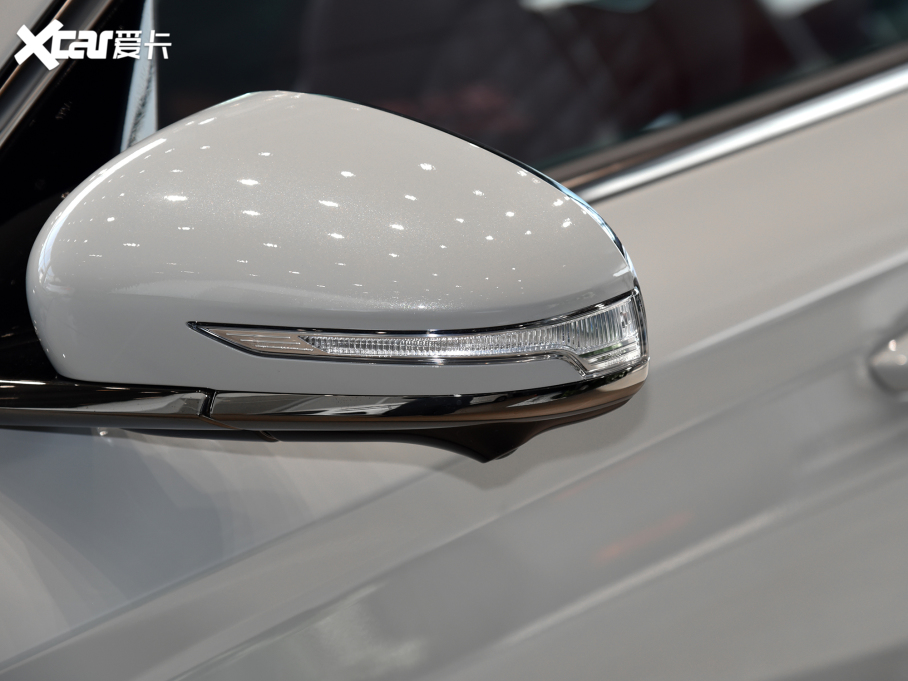 2024�����ِ˼G70 Shooting Brake 2.0T ���(q��)��Ş��