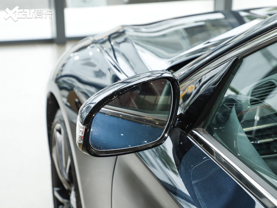 2024�����ِ˼G70 Shooting Brake 2.0T ���(q��)��Ş��