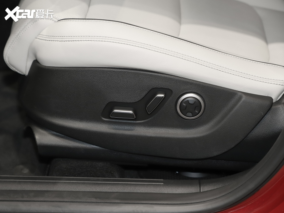 2025ِ˼GV70 2.5T (q)Ş