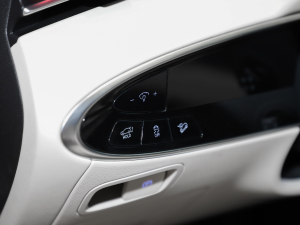 20252.5T (q)Ş п؅^(q)