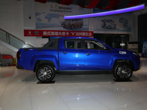 2020款2.0T 自动四驱舒享版 汽油 整体外观