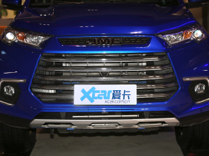 2020款2.0T 自动四驱舒享版 汽油 中网