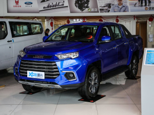 2020款2.0T 手动四驱舒享版 汽油 左前45度
