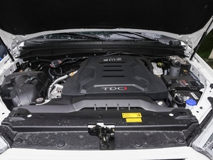 2020款2.0T 自动四驱柴油舒适版 发动机
