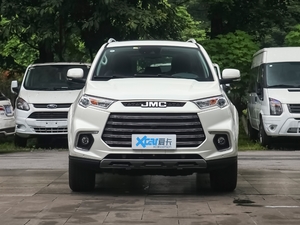 2020款2.0T 自动四驱柴油舒适版 正前