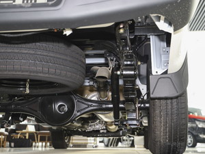 2020款1.8T 汽油四驱舒享版标轴JX4G18A6L 排气管