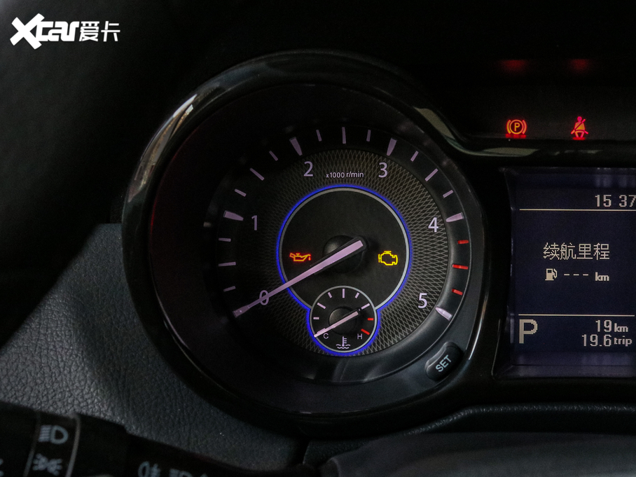 20207 2.0T ԄӃ(q)LS 