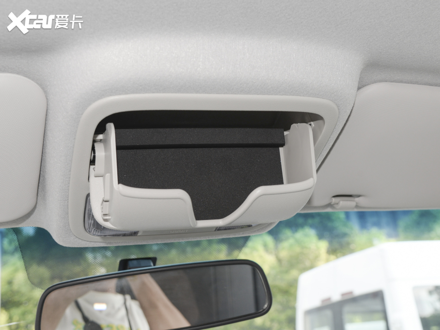 2022 2.5T քƽ؛LS 