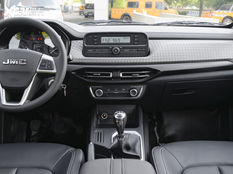 2022 2.5T քƽ؛LS 