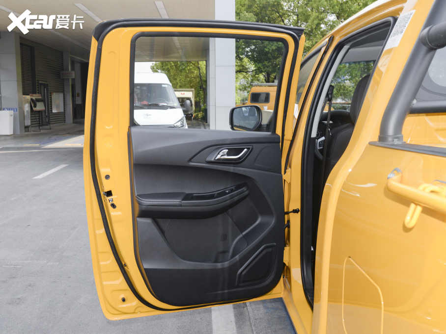 2022 2.5T քƽ؛LS 