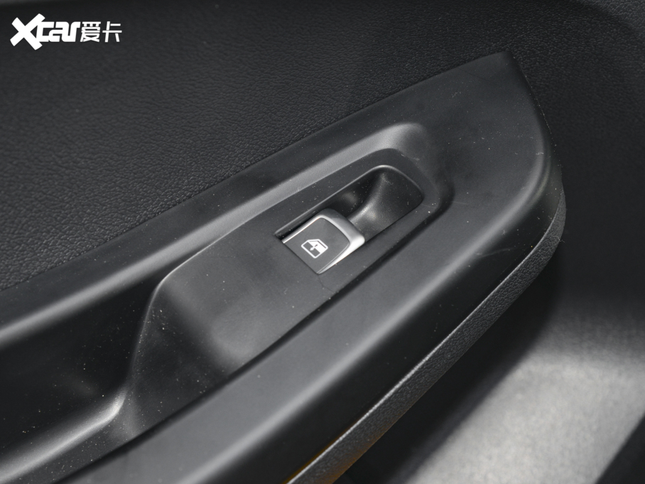 2022 2.5T քƽ؛LS 