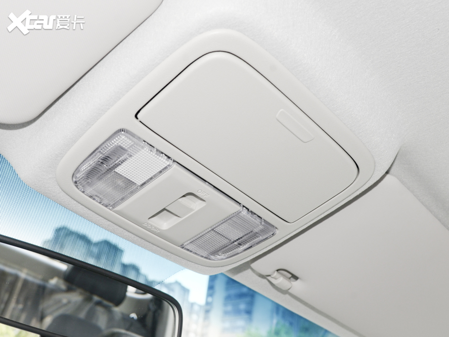 2022 2.5T քƽ؛LS 