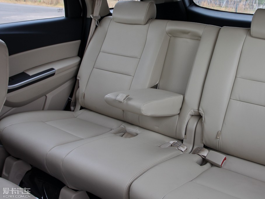 2013SS350  2.4T (q)ԄӺA 