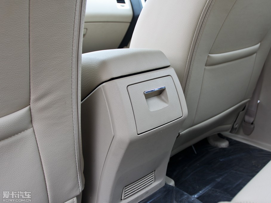 2013SS350  2.4T ԄӺA 