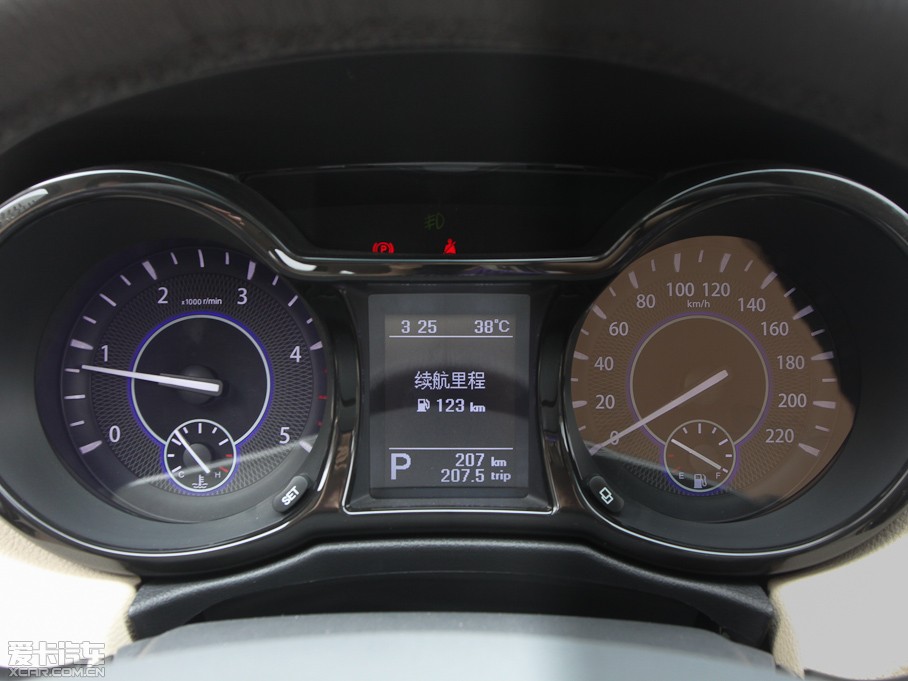 2013SS350  2.4T (q)ԄӺA 