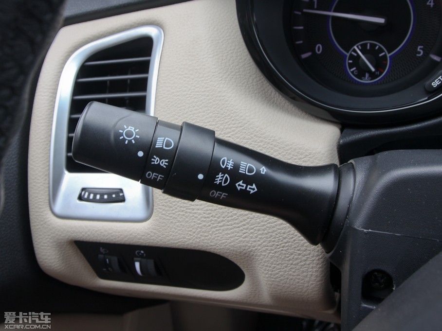 2013SS350  2.4T ԄӺA 