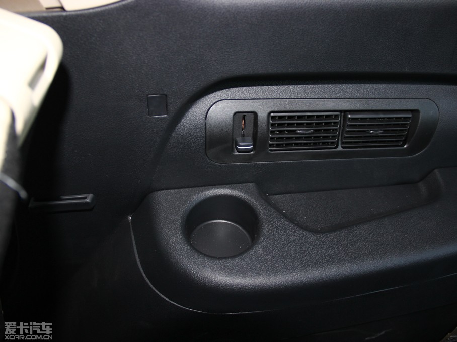 2013SS350  2.0T (q)քӺA 