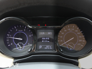 江鈴汽車2013款新馭勝S350