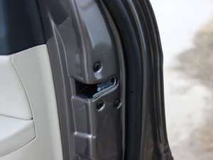 2013 2.0T (q)ք(dng)A  g