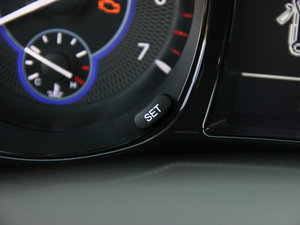 2013 2.0T (q)քӺA  п؅^(q)