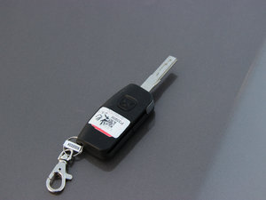 2013款汽油 2.0T 两驱手动豪华版 七座 其它