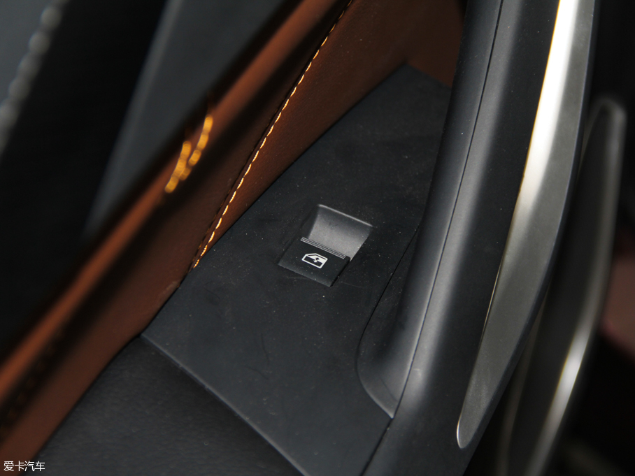 2016SS350 2.0T ԄͺA촰5