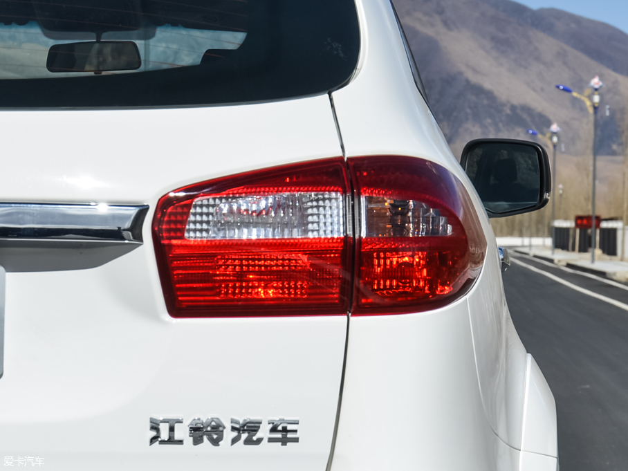 2016SS350 2.0T ԄӃͺA5