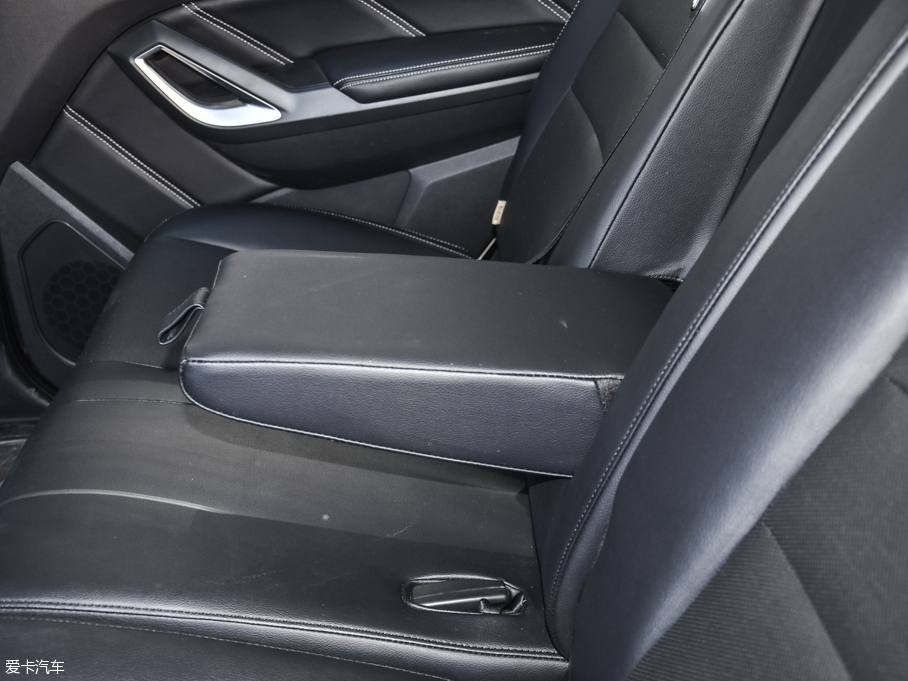 2016SS350 2.0T ԄӃͺA5